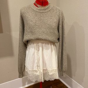 H&M lace mini skirt